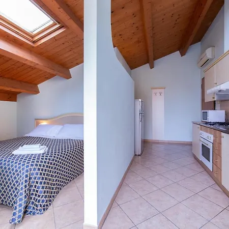 Residenza Melucci 3*