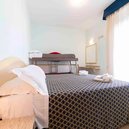 Residenza Melucci ريميني