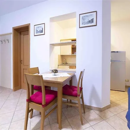 Residenza Melucci Apartmanhotel Rimini