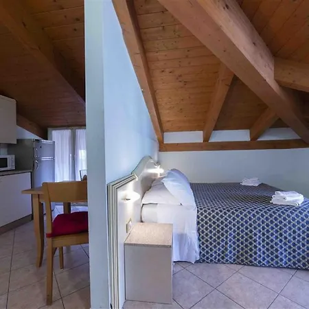 Residenza Melucci Aparthotel Rimini