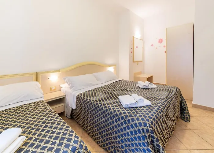 Residenza Melucci 公寓式酒店 里米尼
